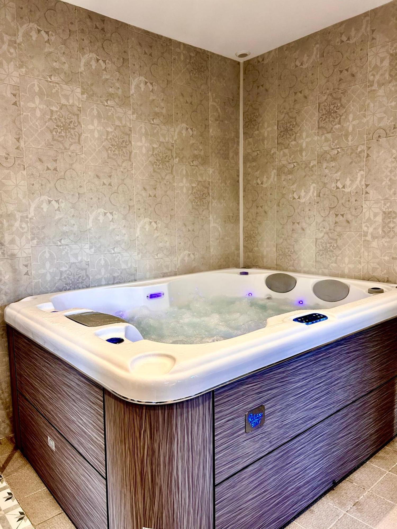 Bed and Breakfast La Demeure Sille-le-Guillaume Екстер'єр фото